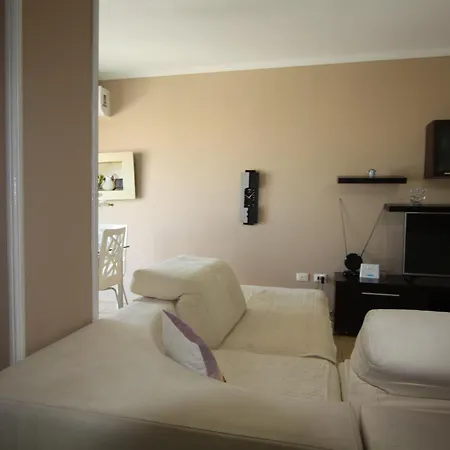 Apartmán Aloha Tirana
